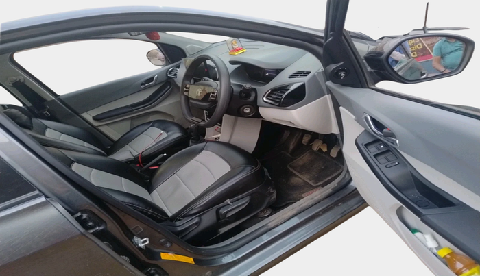 2025 Tata Tiago XZ PLUS PETROL, Petrol, Manual, 12,856 km, interior