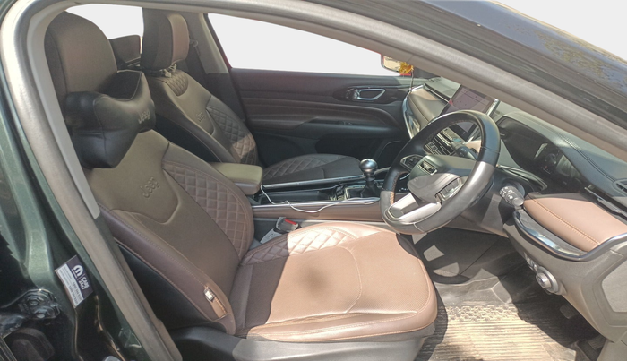 2023 Jeep MERIDIAN LIMITED (O) 4X2 MT, Diesel, Manual, 14,252 km, interior