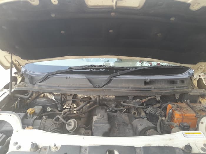 2016 Mahindra TUV300 T8, Diesel, Manual, 14,441 km, exterior