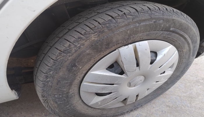 2019 Maruti Alto VXI, Petrol, Manual, 18,993 km, tyre