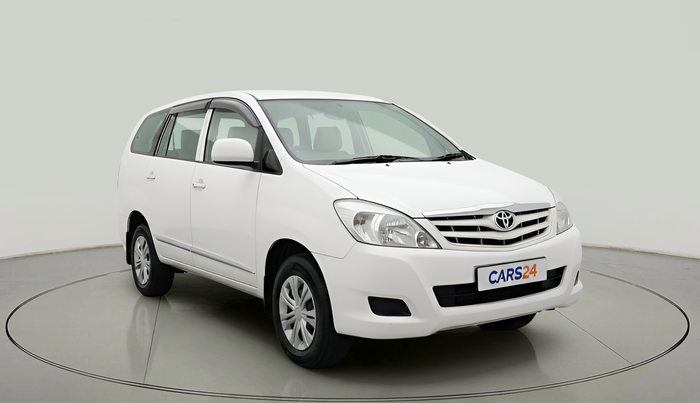 2010 Toyota Innova 2.5 G3, Diesel, Manual, 2,27,941 km, exterior