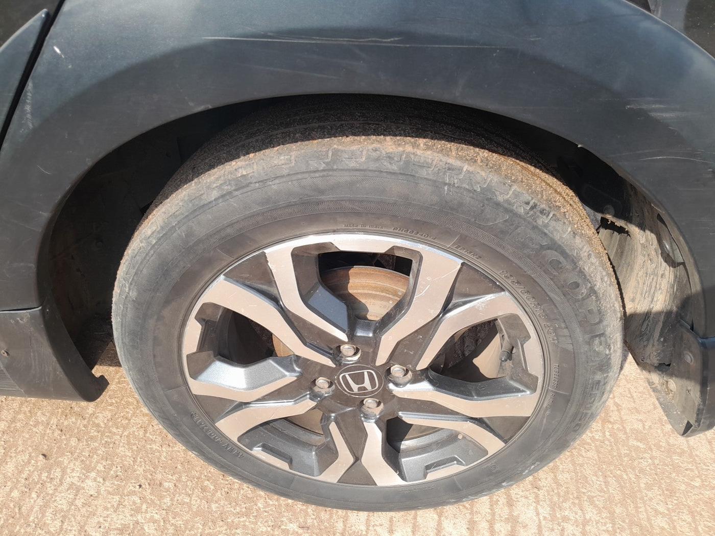 2018 Honda WR-V 1.2L I-VTEC VX MT, Petrol, Manual, 48,248 km, tyre