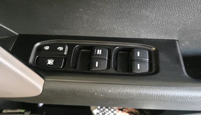 2018 Hyundai Creta SX PLUS 1.6 DIESEL, Diesel, Manual, 2,40,850 km, interior