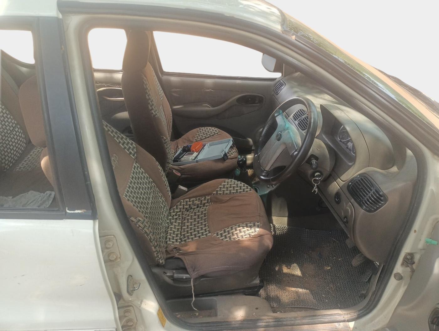 2011 Tata Indigo ECS LX CR4, Diesel, Manual, 76,131 km, interior