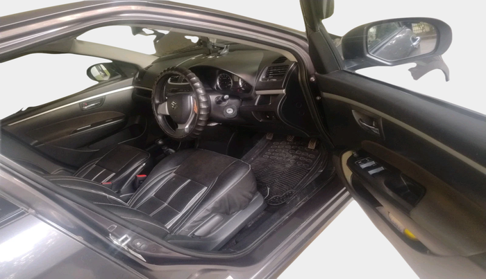 2015 Maruti Swift VXI, Petrol, Manual, 49,568 km, interior