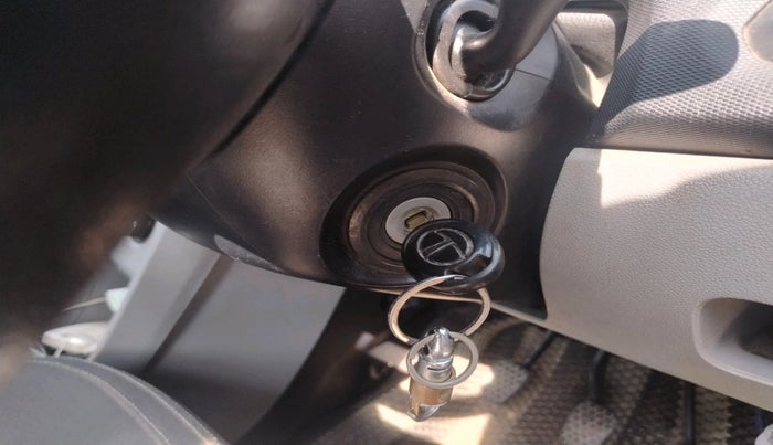 2020 Tata Tiago XE PETROL, Petrol, Manual, 94,790 km, interior