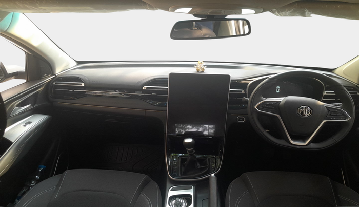 2024 MG HECTOR Select Pro 1.5 Turbo MT, Petrol, Manual, 1,223 km, interior