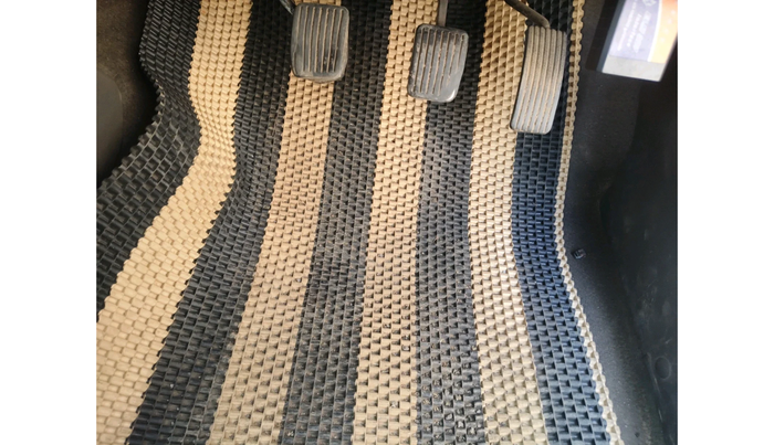 2011 Hyundai i10 MAGNA 1.1, Petrol, Manual, 71,736 km, interior