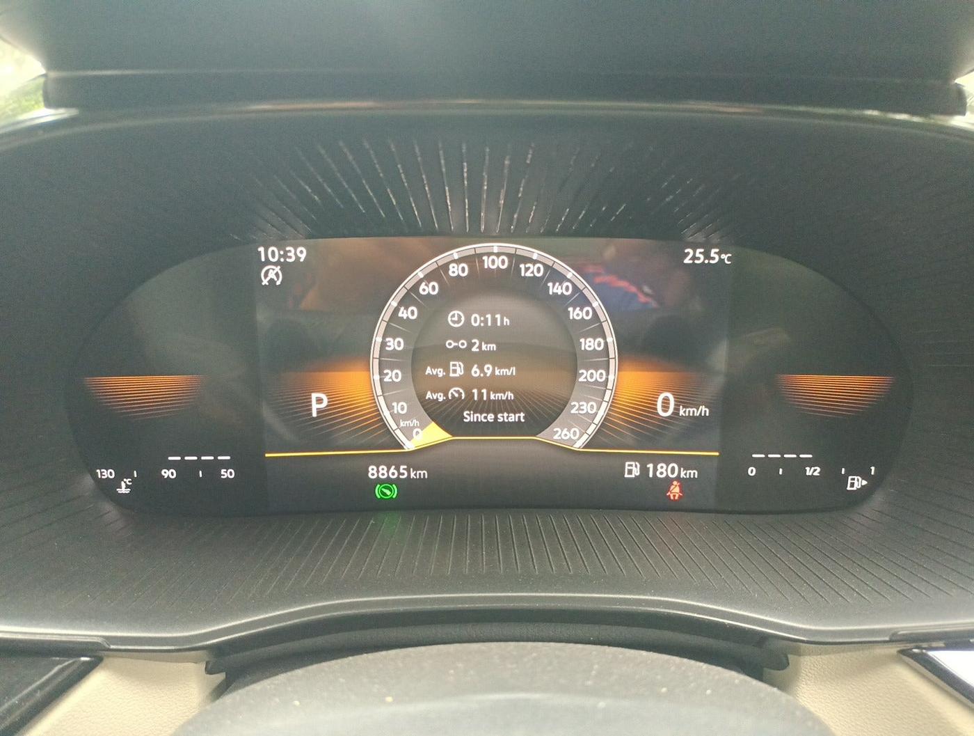 2024 Skoda SLAVIA STYLE 1.0L TSI AT, Petrol, Automatic, 8,865 km, interior