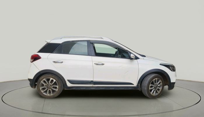 2015 Hyundai i20 Active 1.4 SX, Diesel, Manual, 1,29,405 km, exterior