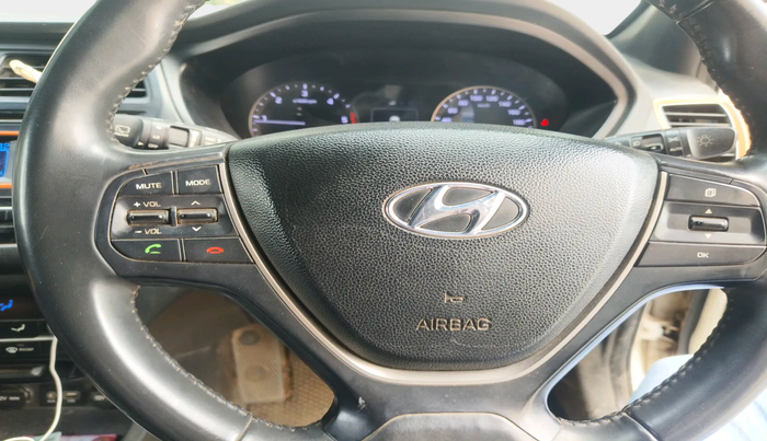 2015 Hyundai i20 Active 1.4 SX, Diesel, Manual, 1,29,405 km, interior