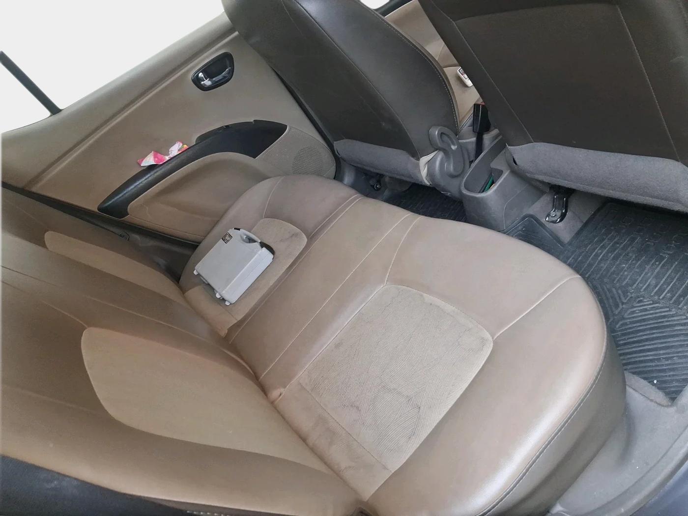 2014 Hyundai i10 SPORTZ 1.1, Petrol, Manual, 60,725 km, interior