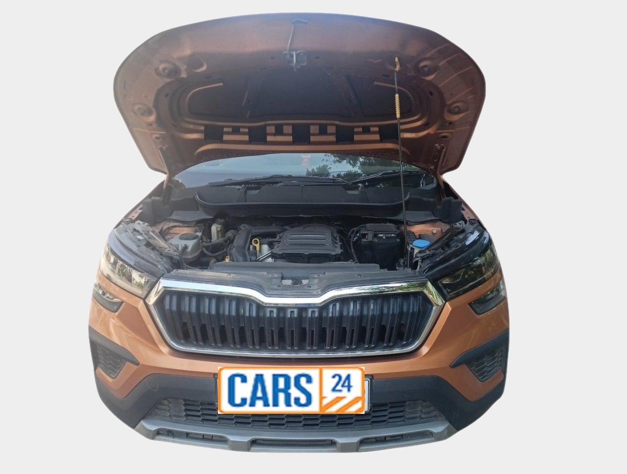 2021 Skoda KUSHAQ STYLE 1.0L TSI AT, Petrol, Automatic, 5,00,000 km, exterior