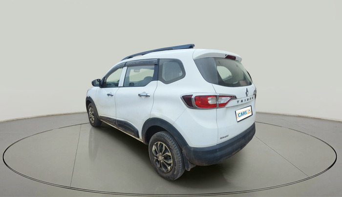 2022 Renault TRIBER RXE MT, Petrol, Manual, 43,159 km, exterior