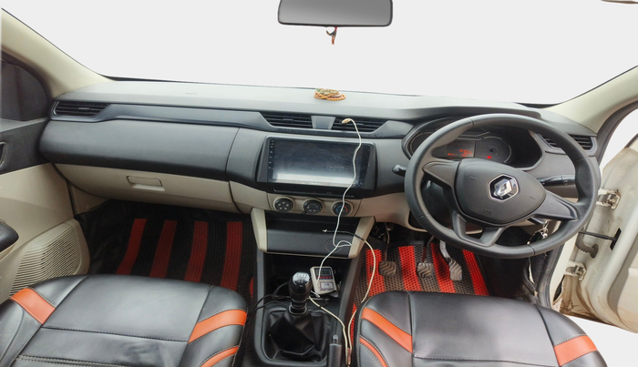 2022 Renault TRIBER RXE MT, Petrol, Manual, 43,159 km, interior