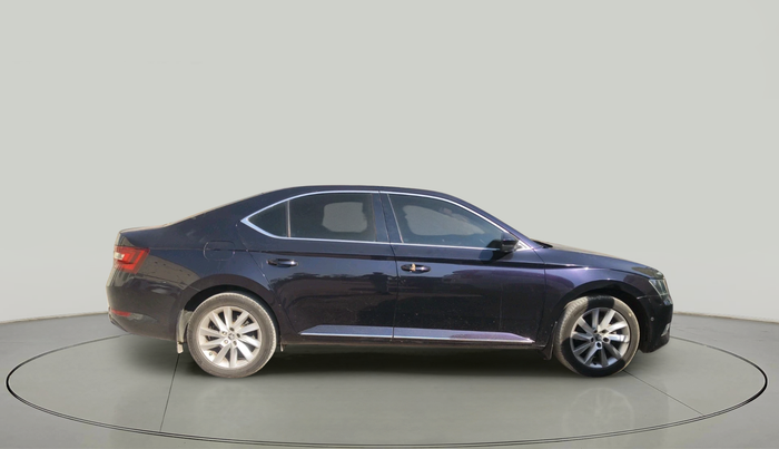 2017 Skoda Superb L&K 1.8 TSI AT, Petrol, Automatic, 80,560 km, exterior