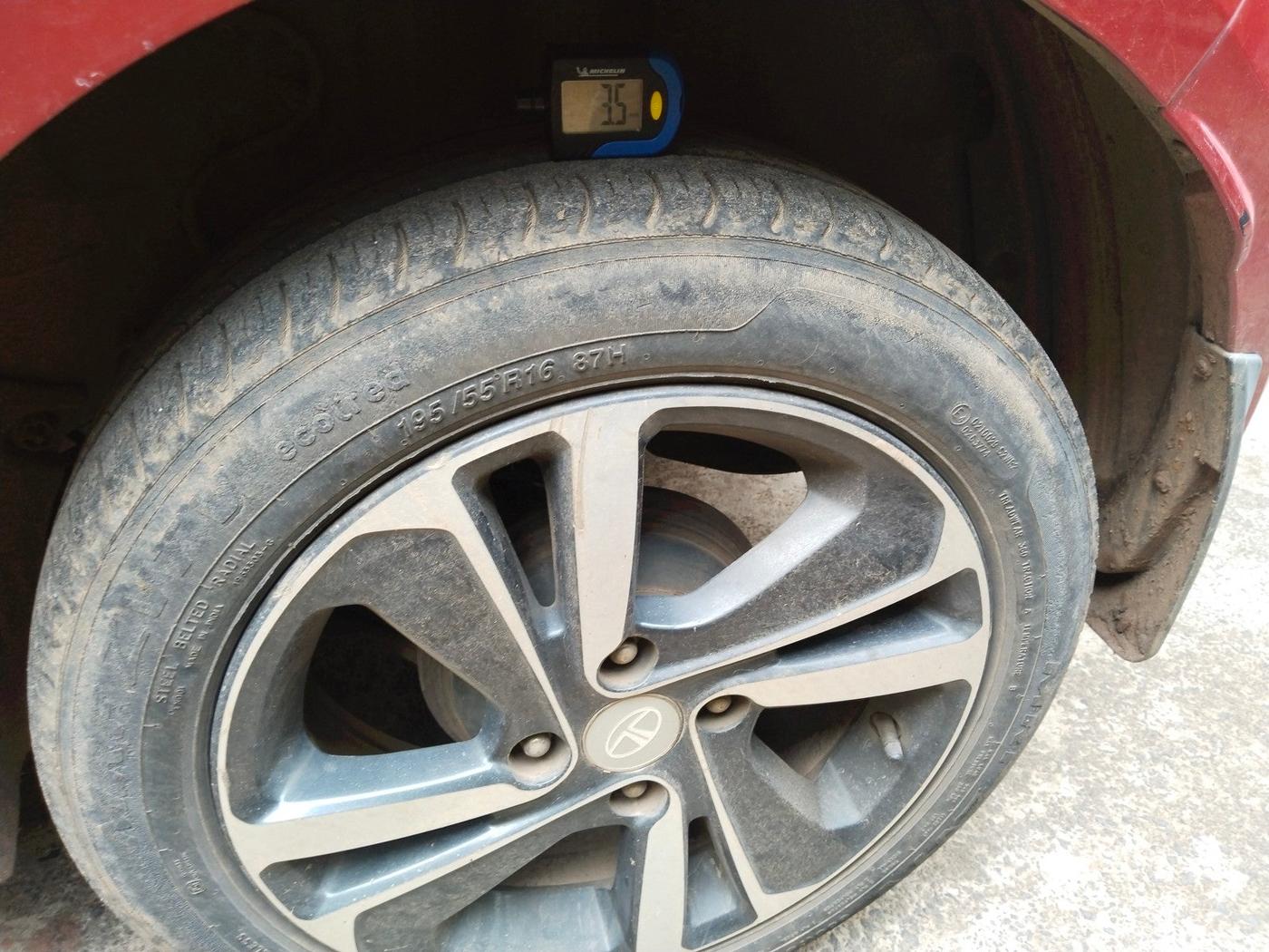 2021 Tata ALTROZ XZ PETROL, Petrol, Manual, 85,166 km, tyre