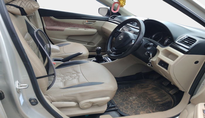 2016 Maruti Ciaz VXI+, Petrol, Manual, 82,747 km, interior
