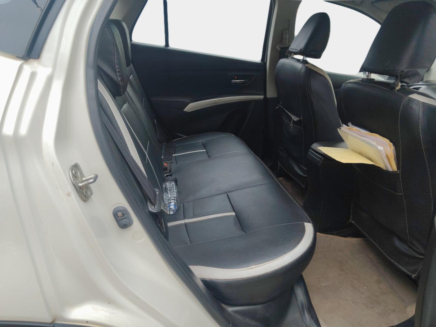 2016 Maruti S Cross DELTA 1.3, Diesel, Manual, 1,89,071 km, interior