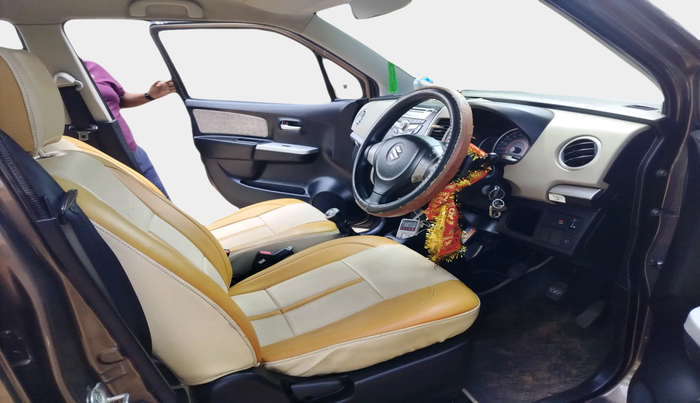 2016 Maruti Wagon R 1.0 VXI, Petrol, Manual, 27,153 km, interior