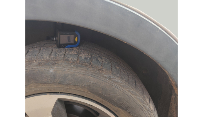 2019 Tata NEXON XZ PLUS PETROL, Petrol, Manual, 33,422 km, tyre