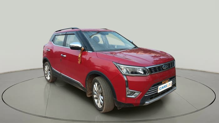 2021 Mahindra XUV300 W8 1.2 PETROL, Petrol, Manual, 69,477 km, exterior