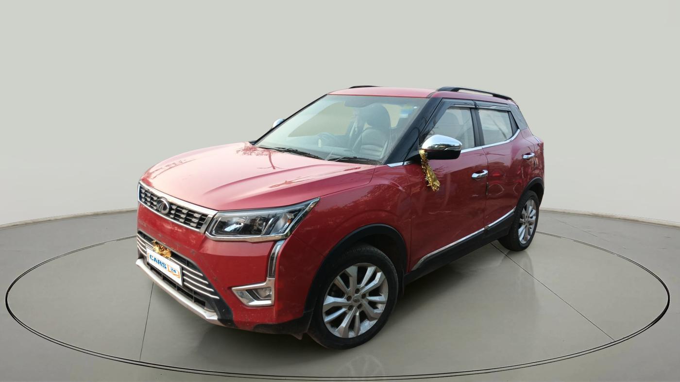 2021 Mahindra XUV300 W8 1.2 PETROL, Petrol, Manual, 69,477 km, exterior