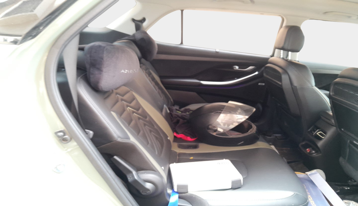 2023 Hyundai ALCAZAR 1.5 Signature (O) AE Turbo 7Str DCT, Petrol, Automatic, 36,387 km, interior