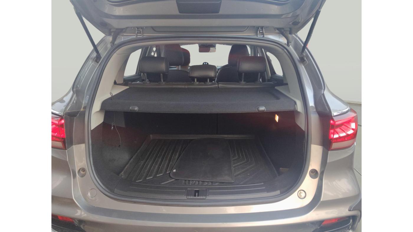 2022 MG ASTOR SAVVY 1.5 CVT, Petrol, Automatic, 35,000 km, exterior