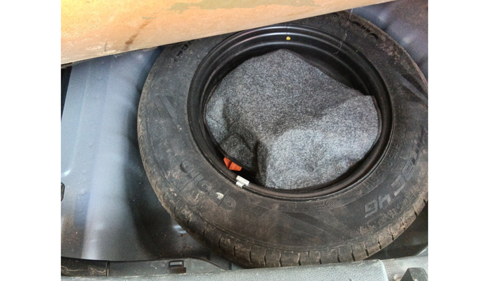 2019 Hyundai VENUE SX PLUS 1.0 TURBO DCT, Petrol, Automatic, 32,000 km, tyre