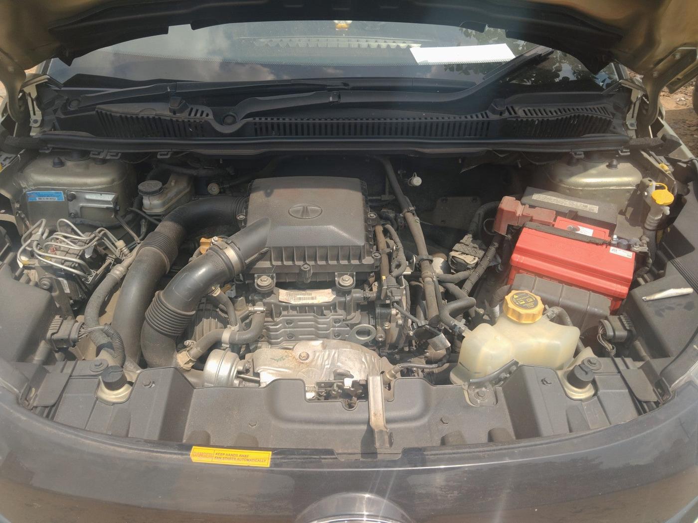 2022 Tata NEXON XZ PLUS (HS) PETROL DUAL TONE, Petrol, Manual, 20,002 km, exterior