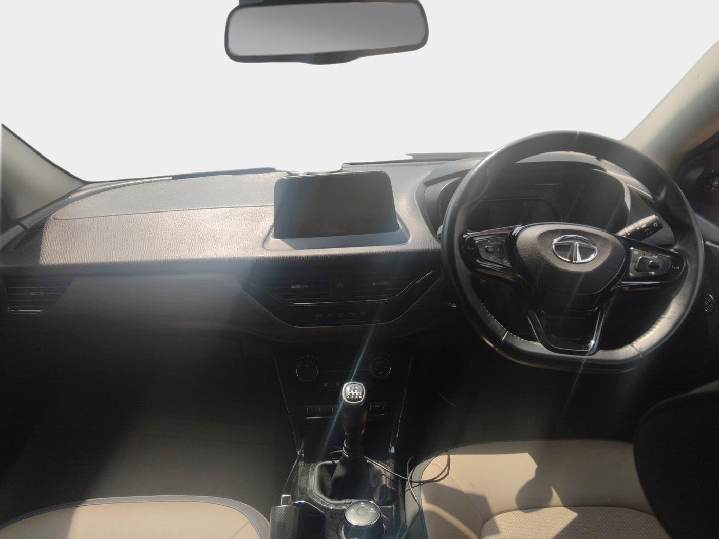 2022 Tata NEXON XZ PLUS (HS) PETROL DUAL TONE, Petrol, Manual, 20,002 km, interior