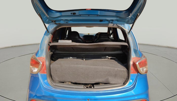 2017 Hyundai Grand i10 SPORTZ (O) 1.2 KAPPA VTVT, Petrol, Manual, 78,204 km, exterior