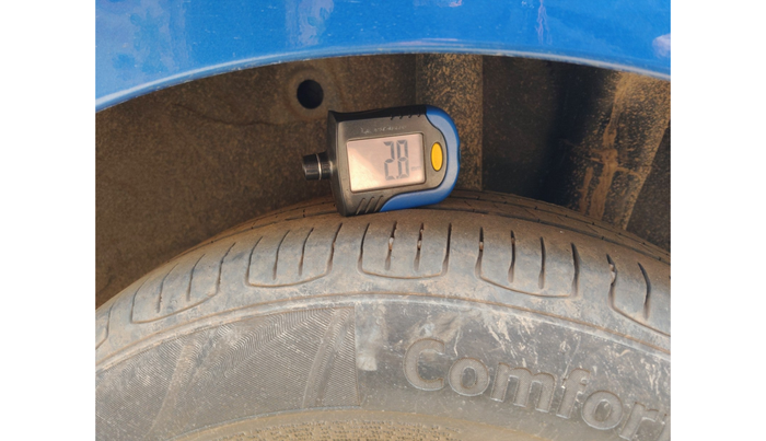 2017 Hyundai Grand i10 SPORTZ (O) 1.2 KAPPA VTVT, Petrol, Manual, 78,204 km, tyre