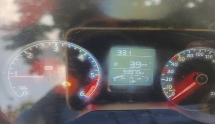 2015 Volkswagen Polo HIGHLINE1.5L, Diesel, Manual, 93,970 km, interior