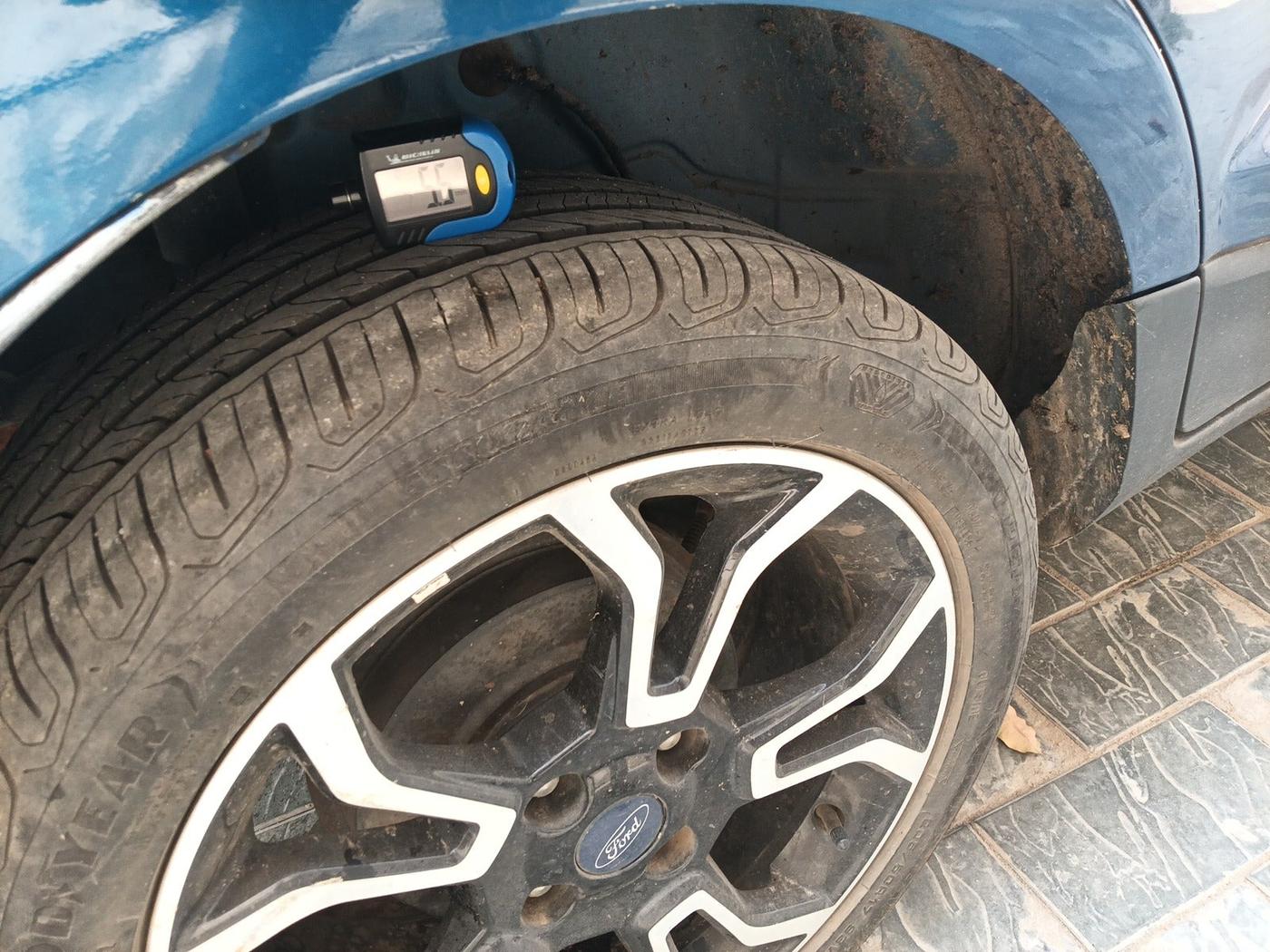 2019 Ford Ecosport TITANIUM 1.5L SIGNATURE EDITION (SUNROOF) PETROL, Petrol, Manual, 72,342 km, tyre