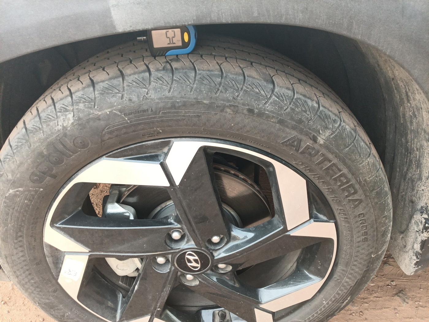 2023 Hyundai ALCAZAR 1.5 SIGNATURE (O) AT 7STR, Diesel, Automatic, 17,175 km, tyre