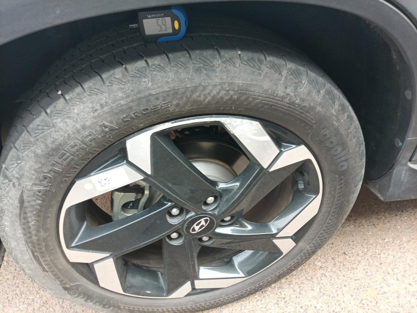 2023 Hyundai ALCAZAR 1.5 SIGNATURE (O) AT 7STR, Diesel, Automatic, 17,175 km, tyre