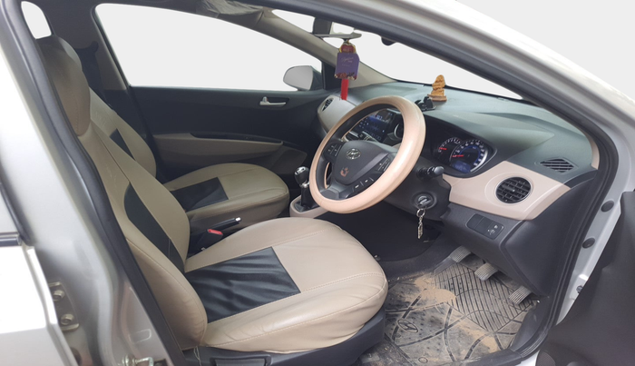 2016 Hyundai Grand i10 SPORTZ 1.2 KAPPA VTVT, Petrol, Manual, 43,093 km, interior
