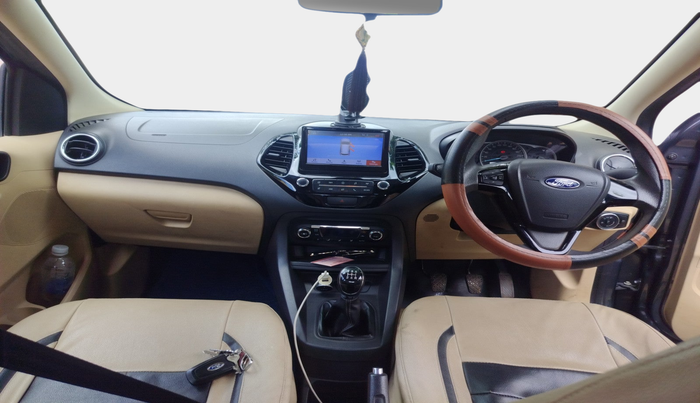2018 Ford Figo Aspire TITANIUM 1.2 PETROL, Petrol, Manual, 1,17,137 km, interior