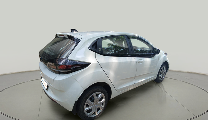 2024 Tata ALTROZ XMS PETROL, Petrol, Manual, 51,184 km, exterior