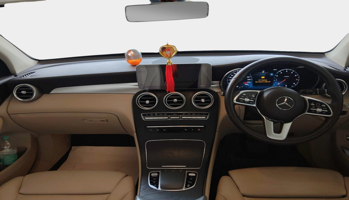 2022 Mercedes Benz GLC CLASS 200 Progressive, Petrol, Automatic, 13,242 km, interior