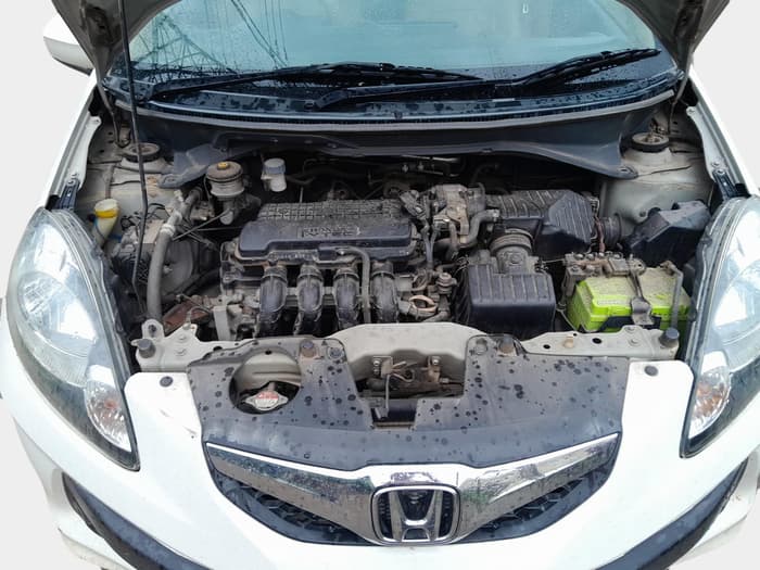 2014 Honda Brio VX MT, Petrol, Manual, 50,100 km, exterior