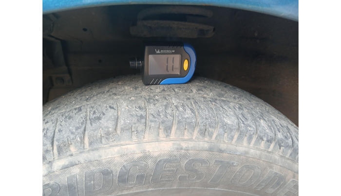 2013 Maruti Swift Dzire VXI, Petrol, Manual, 1,88,060 km, tyre