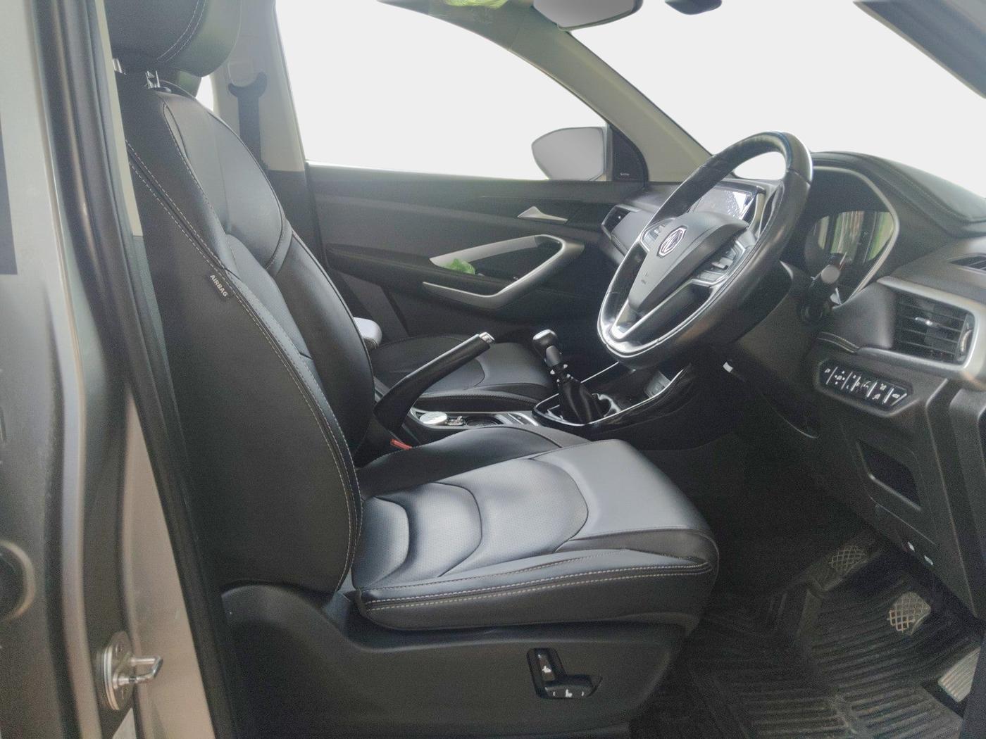 2020 MG HECTOR SHARP 2.0 DIESEL, Diesel, Manual, 51,071 km, interior