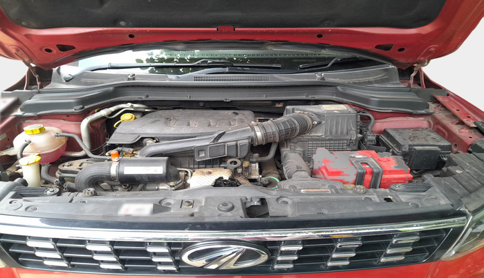 2021 Mahindra XUV300 W8 (O) 1.2 PETROL, Petrol, Manual, 51,677 km, exterior