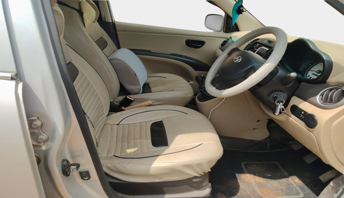 2010 Hyundai i10 MAGNA 1.2, Petrol, Manual, 81,942 km, interior
