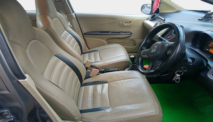 2013 Honda Amaze 1.2L I-VTEC S, Petrol, Manual, 1,85,971 km, interior