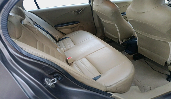 2013 Honda Amaze 1.2L I-VTEC S, Petrol, Manual, 1,85,971 km, interior