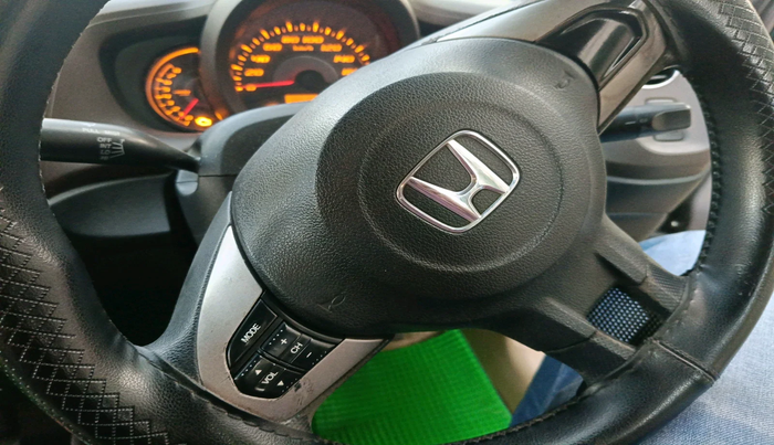 2013 Honda Amaze 1.2L I-VTEC S, Petrol, Manual, 1,85,971 km, interior
